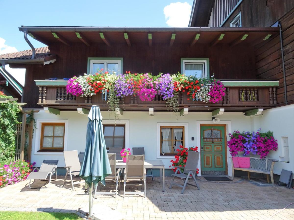 Hotel Frühstückspension Klinglhub Flachau Exterior foto